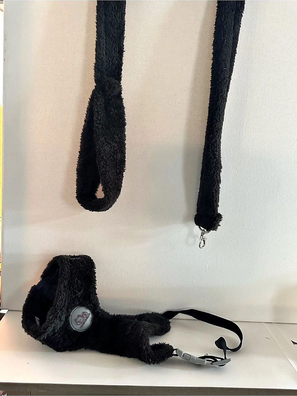 Maxbone Black Plush Dog Collar & Leash